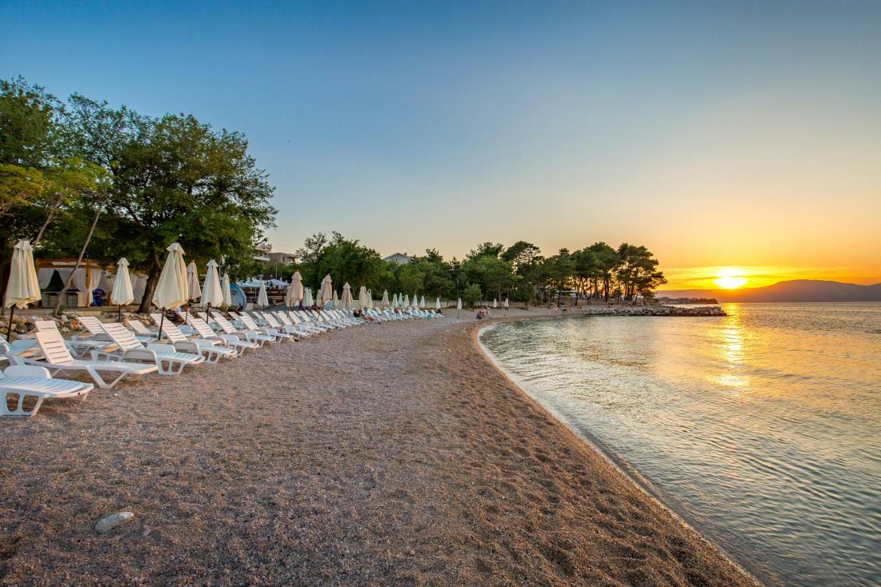 Hotel Blue Waves 4*