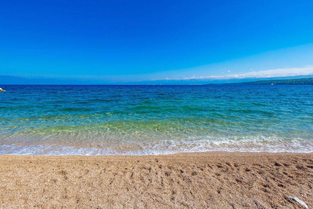 Blue Waves Hotel 4*
